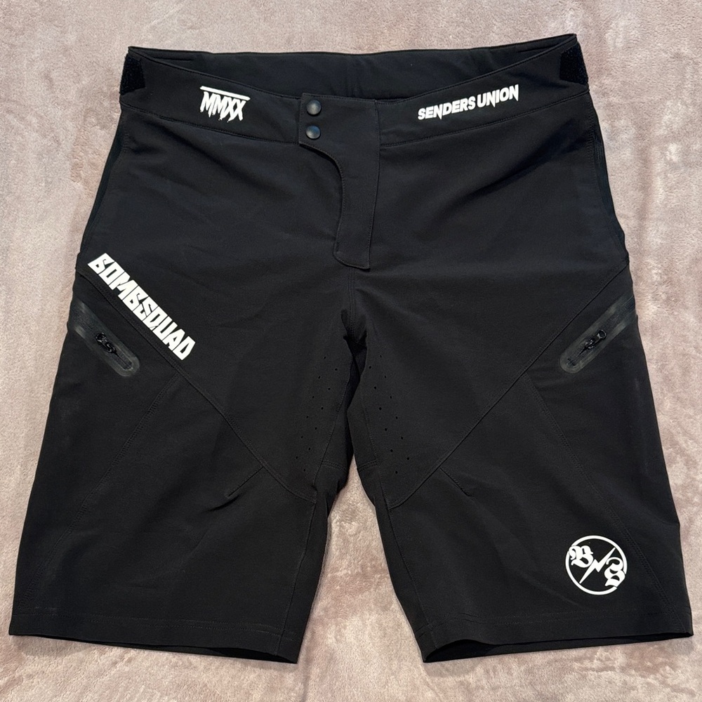 Black Enduro/DH Men's Shorts